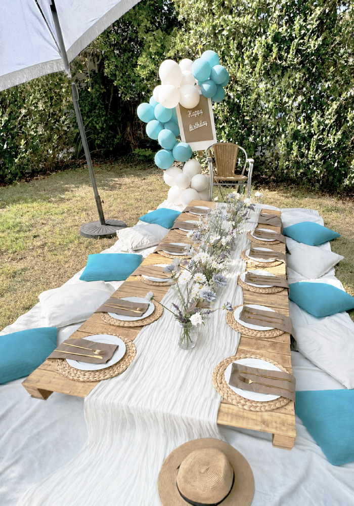 Pasadena_picnics_Birthday_picnicsetup_teal